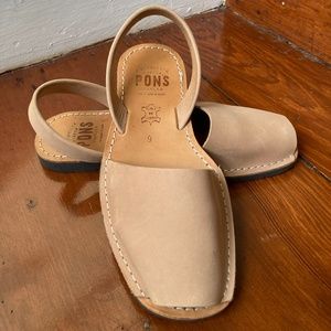 Pons Avarcas Sandals - Tan Classic Style (Women's 9)